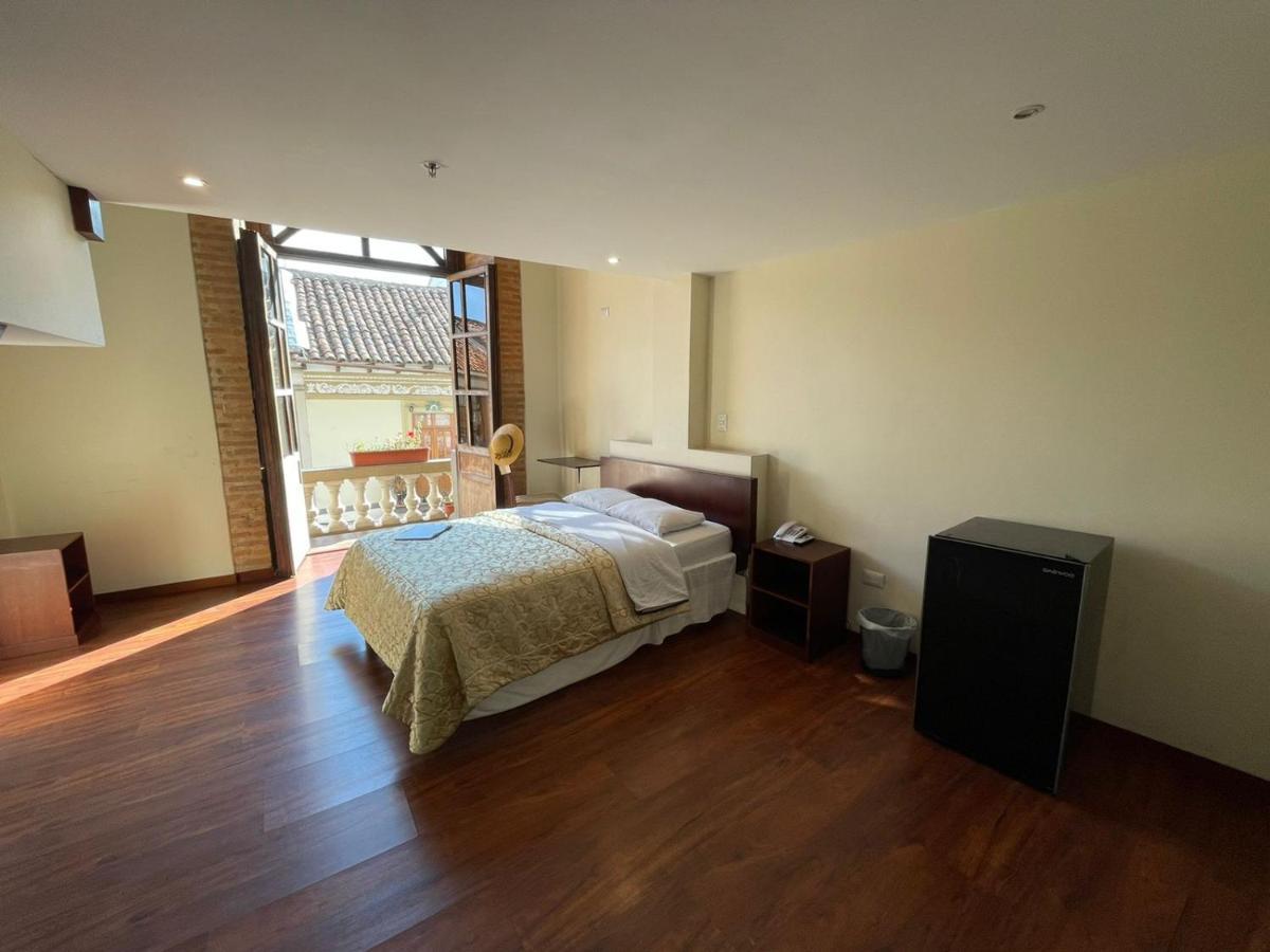 Flore Hotel Boutique Cuenca Eksteriør bilde